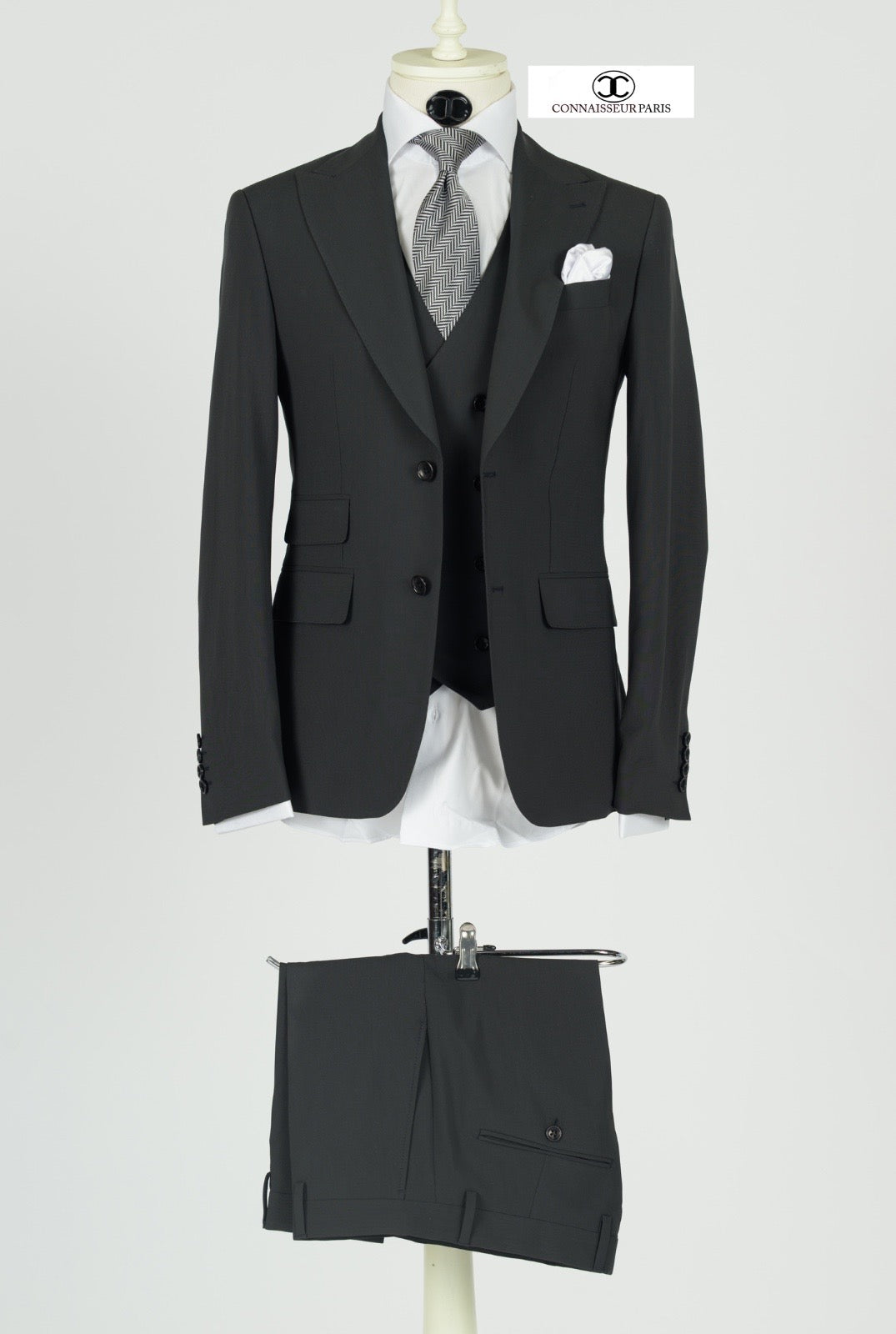 Lanificio Connaisseur - Dark Grey 3-piece slim fit suit with double breasted vest