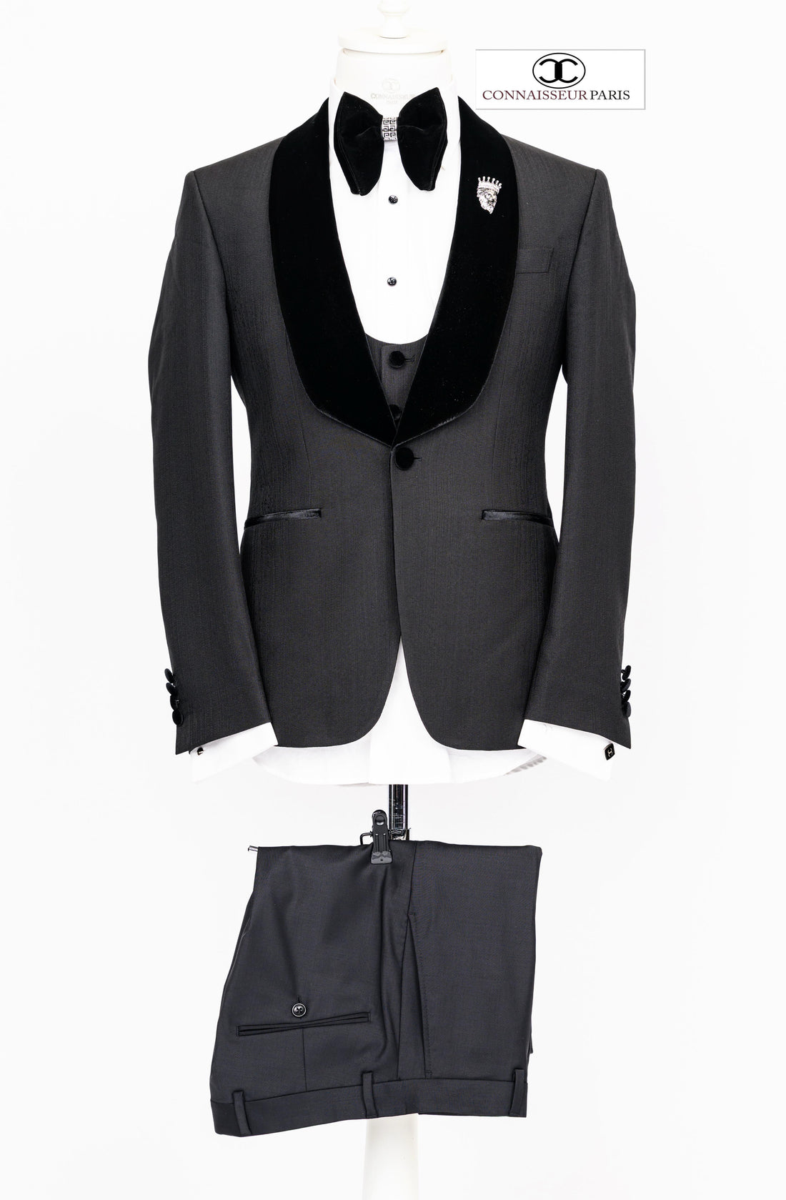Connaisseur - Black jacquard striped pattern 3-piece slim fit tuxedo with velvet lapel