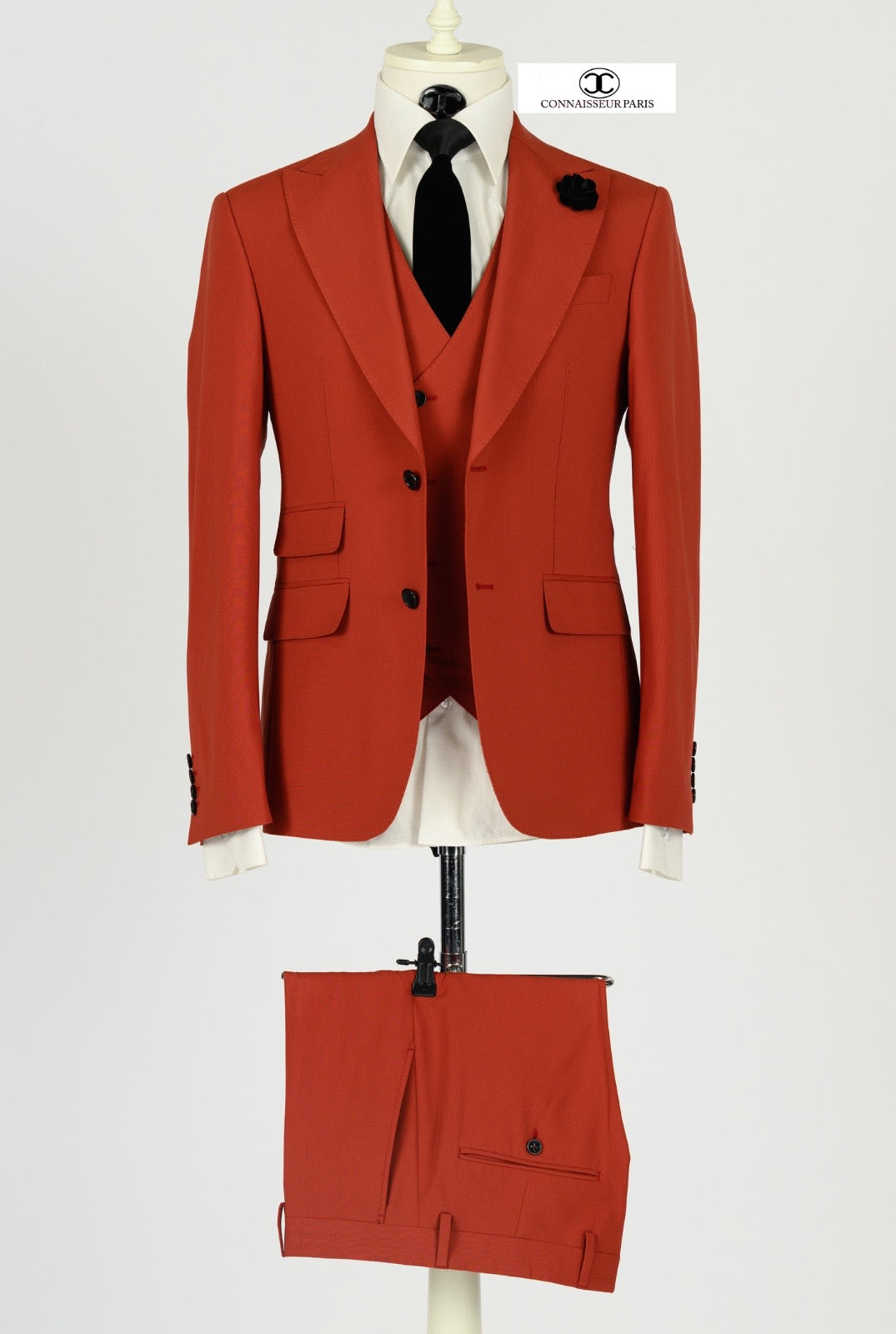 Lanificio Connaisseur - Rose Red 3-piece slim fit suit with double breasted vest